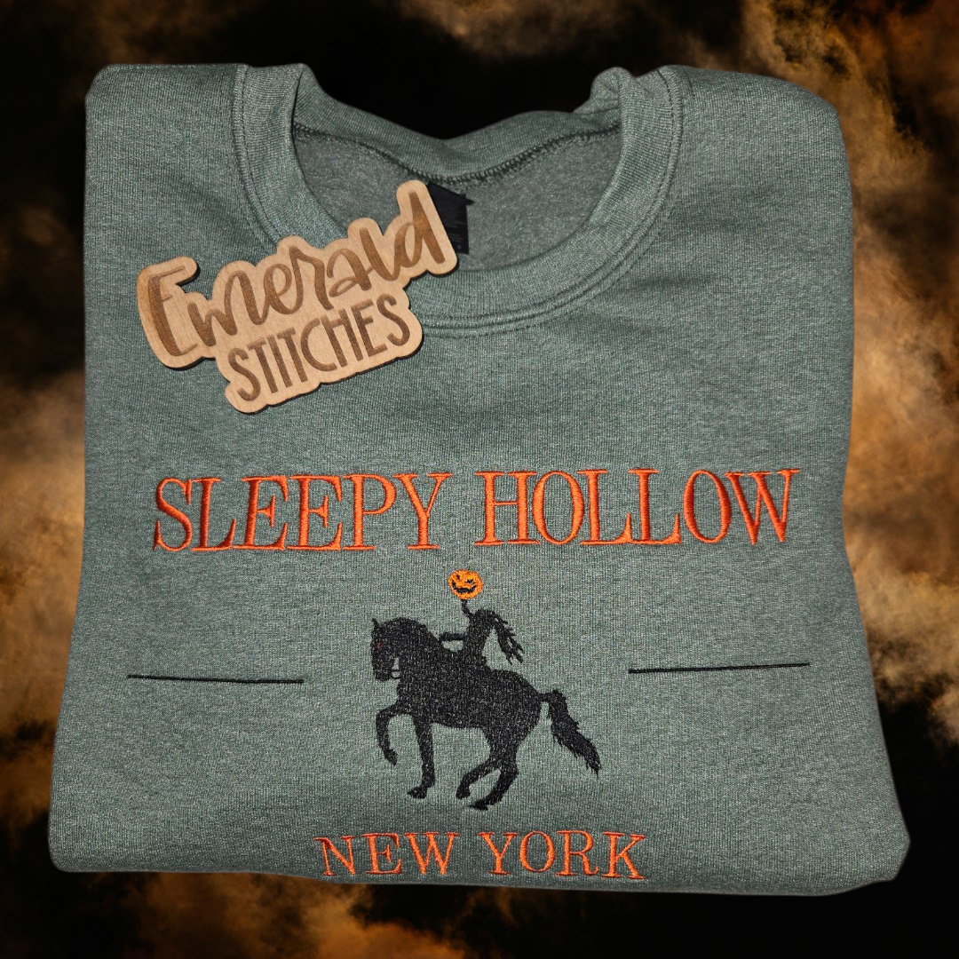 Embroidered sweatshirt Sleepy Hollow, New York with the headless horseman