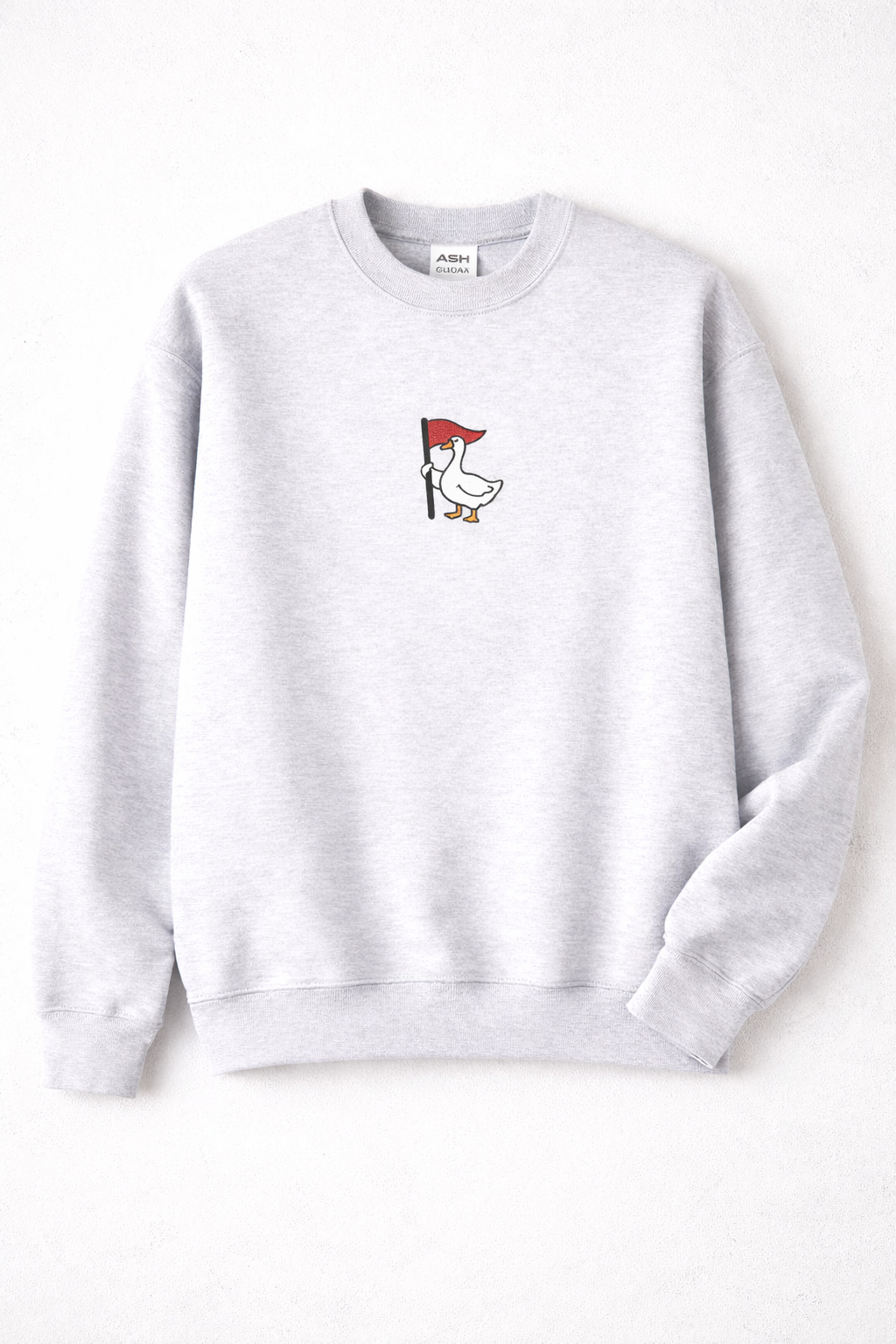 Flag golf goose embroidered crewneck